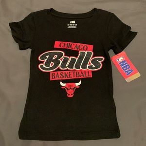 Chicago Bulls girls T-shirt size 4/5 XS NWT
